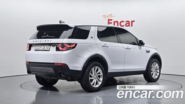 Land Rover Discovery Sport 2.0 TD4 SE (150PS) — пробег 233 011 км — фото 2 из 5