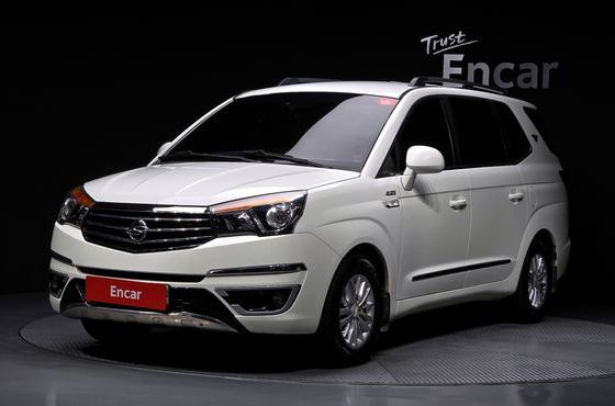 Ssangyong KORANDO 4WD TX 9-seater — пробег 88 639 км — фото 1 из 5