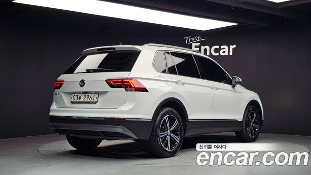 Volkswagen Tiguan из Кореи Encar