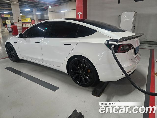 Tesla Model 3 Performance AWD — пробег 140 000 км — фото 2 из 5