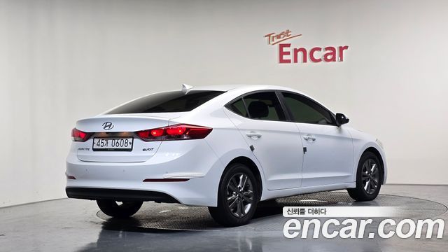 Hyundai AVANTE из Кореи Encar