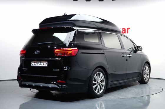 Kia Carnival Gasoline 9-seater Limousine(Special vehicle) — пробег 80 892 км — фото 2 из 5