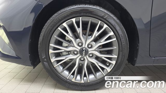 Kia K3 из Кореи Encar