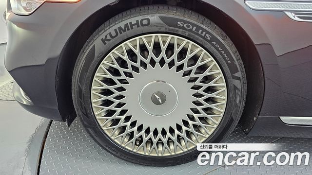 Genesis G90 из Кореи Encar
