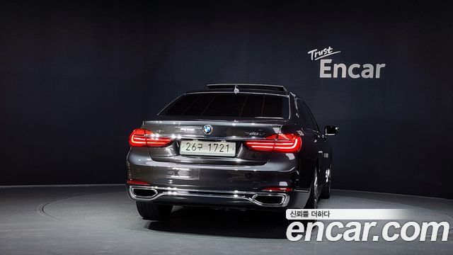 BMW 7-Series 750Li xDrive — пробег 107 040 км — фото 4 из 5