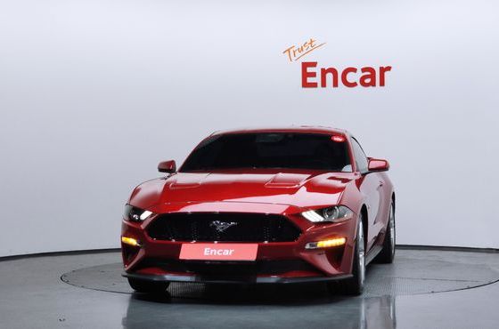 Ford Mustang GT Coupe — пробег 35 985 км — фото 3 из 5