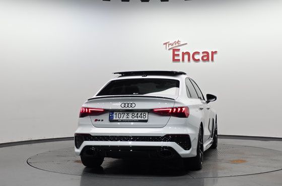 Audi RS3 2.5 TFSI Quattro — пробег 21 695 км — фото 4 из 5