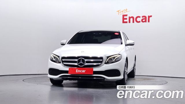 Mercedes-Benz E-Class из Кореи Encar