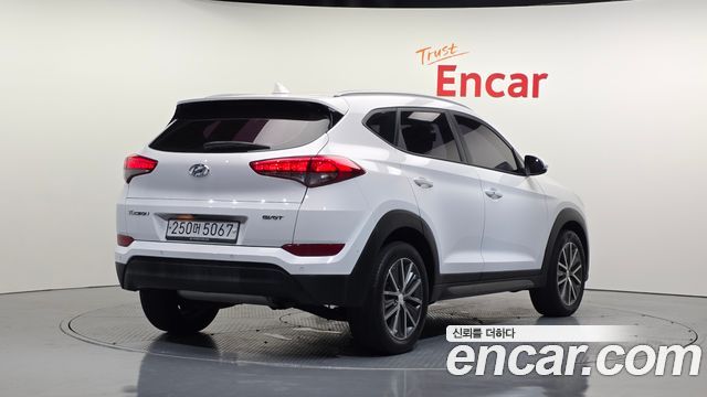 Hyundai Tucson из Кореи Encar