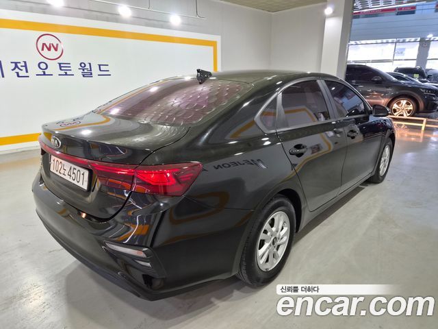 Kia K3 Luxury — пробег 142 000 км — фото 4 из 5