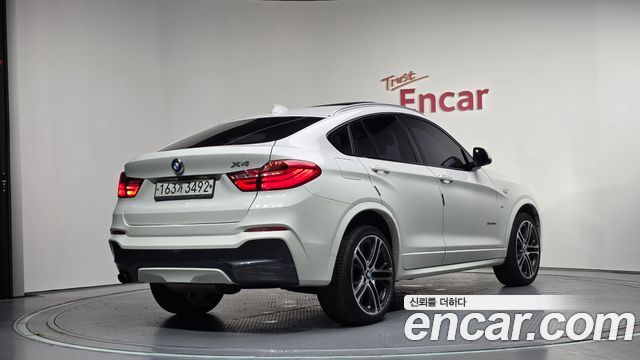 BMW X4 xDrive20d M Sport — пробег 95 981 км — фото 2 из 5