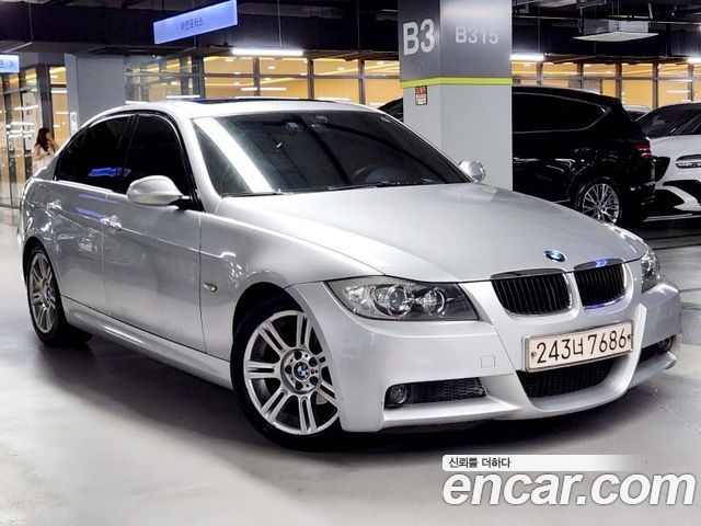 BMW 3-Series 320i Sedan M Sports — пробег 136 003 км — фото 3 из 5