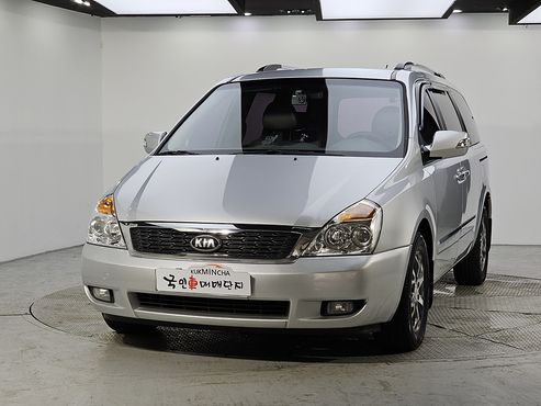 Kia Carnival Grand Carnival GLX Deluxe — пробег 128 670 км — фото 2 из 5