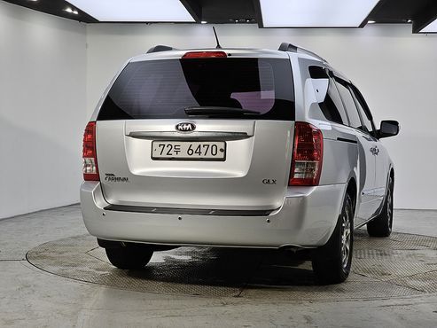 Kia Carnival Grand Carnival GLX Deluxe — пробег 128 670 км — фото 3 из 5