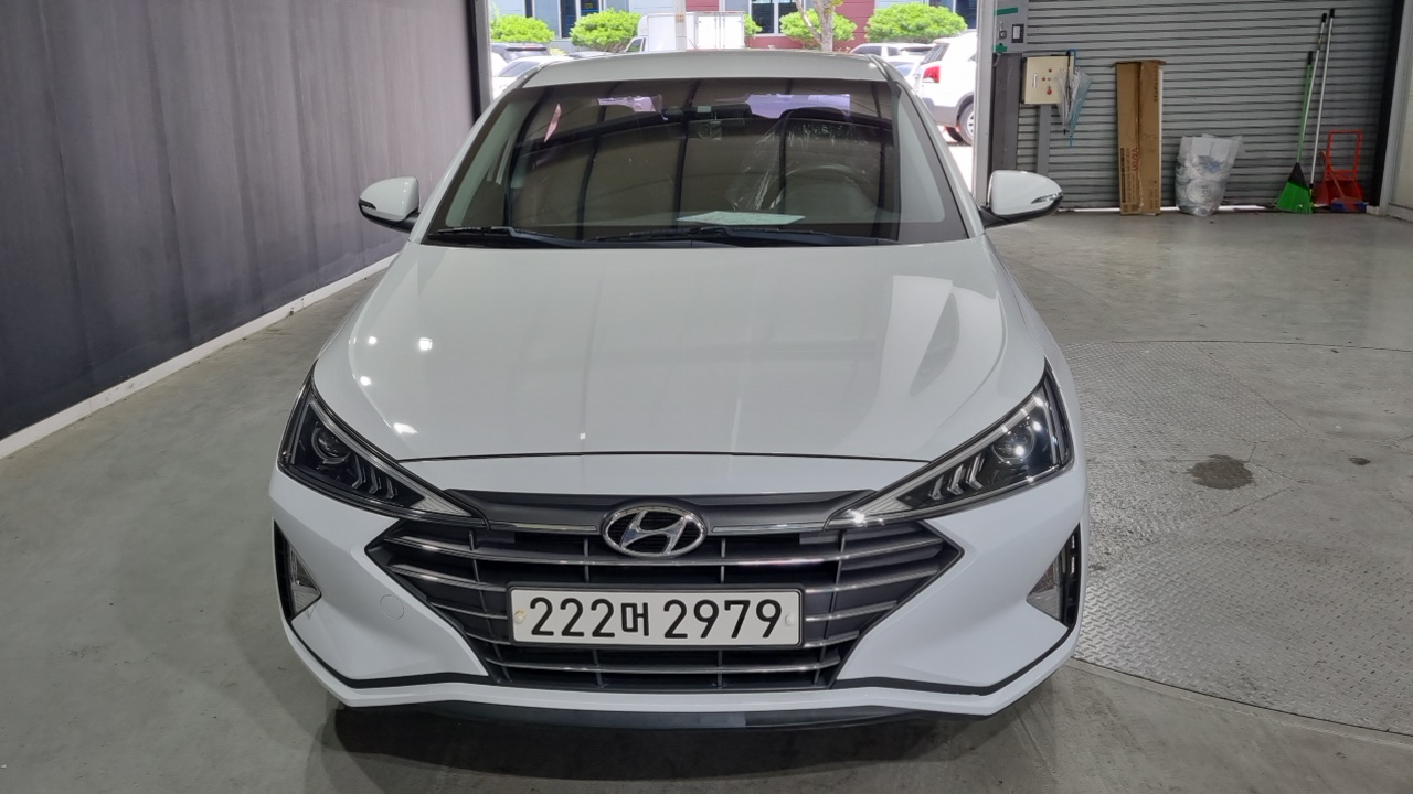 Hyundai AVANTE 1.6 LPi Smart — пробег 148 515 км — фото 3 из 5