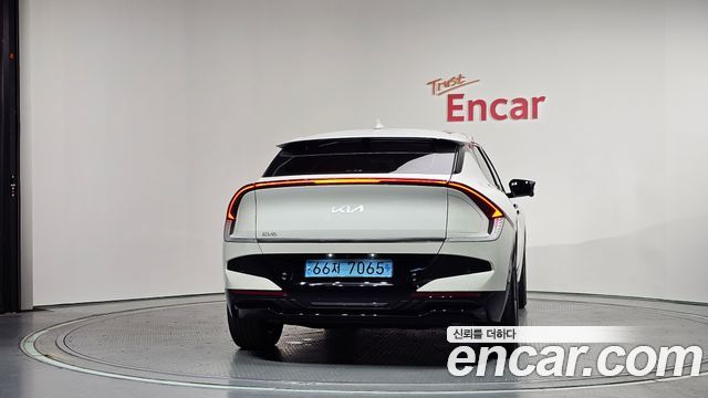 Kia EV6 из Кореи Encar