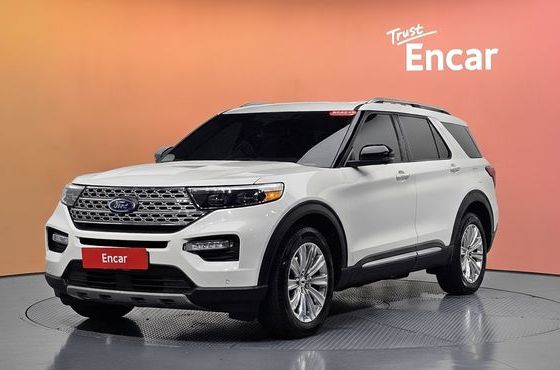 Ford Explorer 2.3 LimIted 4WD — пробег 28 126 км — фото 1 из 5