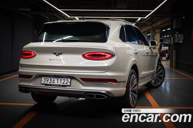 Bentley Bentayga из Кореи Encar