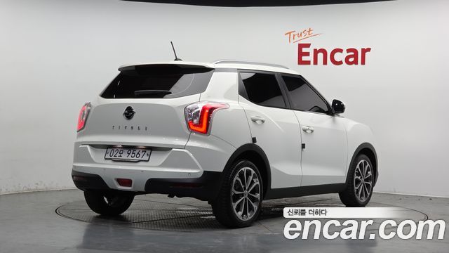 Ssangyong TIBOLI из Кореи Encar