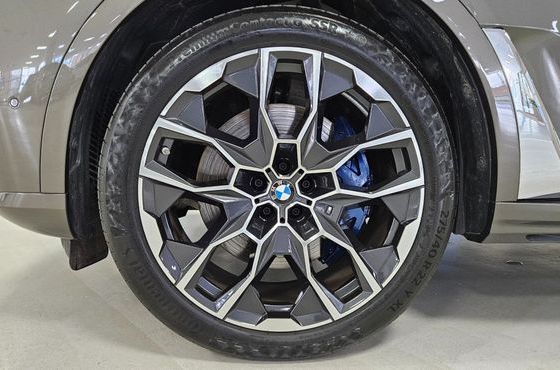 BMW X7 xDrive 40i M Sport 6STR — пробег 6 255 км — фото 5 из 5