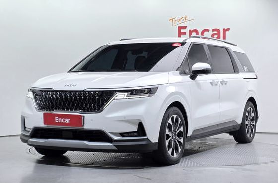 Kia Carnival 9-Seater Prestige — пробег 34 476 км — фото 1 из 5