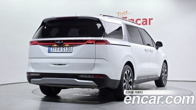 Kia Carnival 9-Seater Prestige — пробег 34 476 км — фото 2 из 5