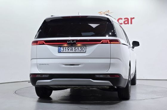 Kia Carnival 9-Seater Prestige — пробег 34 476 км — фото 4 из 5