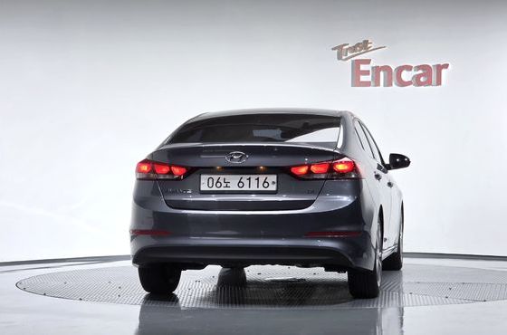 Hyundai AVANTE 1.6 GDI Value Plus — пробег 25 238 км — фото 4 из 5