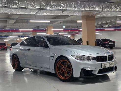 BMW M4 M4 Coupe — пробег 180 800 км — фото 4 из 5