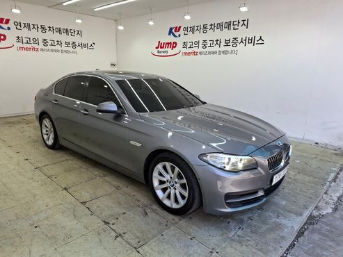 BMW 5-Series 528i xDrive — пробег 143 242 км — фото 3 из 5