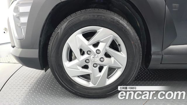 Hyundai Kona Premium — пробег 66 833 км — фото 5 из 5