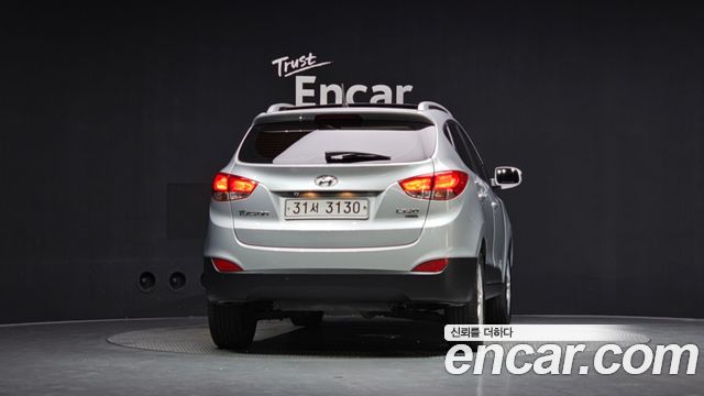 Hyundai Tucson Diesel 2WD LX20 Premier — пробег 125 262 км — фото 4 из 5