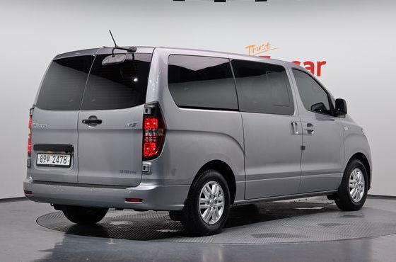 Hyundai Starex Van 5-Seater Modern — пробег 84 181 км — фото 2 из 5