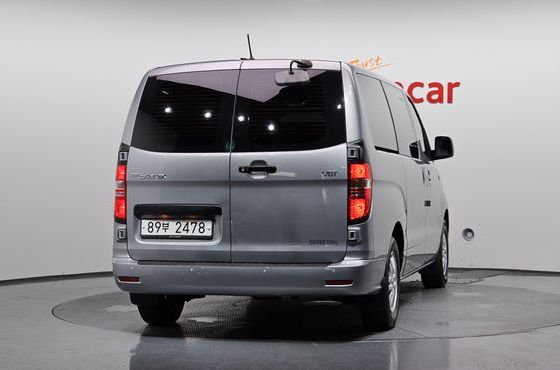 Hyundai Starex Van 5-Seater Modern — пробег 84 181 км — фото 4 из 5