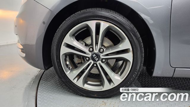 Kia K3 из Кореи Encar