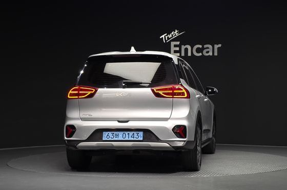 Kia Niro Air — пробег 80 194 км — фото 4 из 5