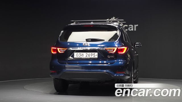Infiniti QX60 3.5 AWD — пробег 67 845 км — фото 4 из 5