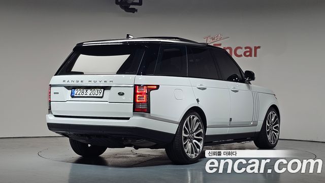 Land Rover Range Rover 5.0 SC AB — пробег 90 318 км — фото 2 из 5