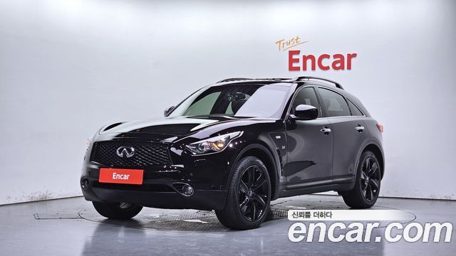 Infiniti QX70 3.7 AWD — пробег 117 816 км — фото 1 из 5