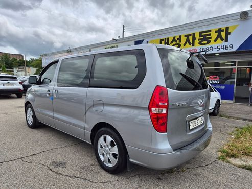 Hyundai Starex Wagon 11-Seater Smart — пробег 66 843 км — фото 3 из 5