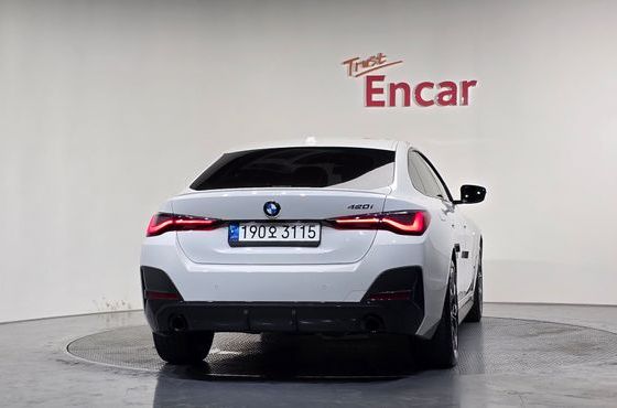 BMW 4-Series 420i First Edition GranCoupe — пробег 64 055 км — фото 4 из 5