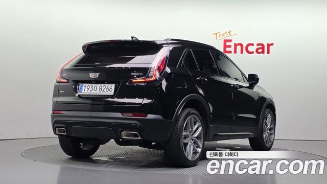 Cadillac XT4 из Кореи Encar