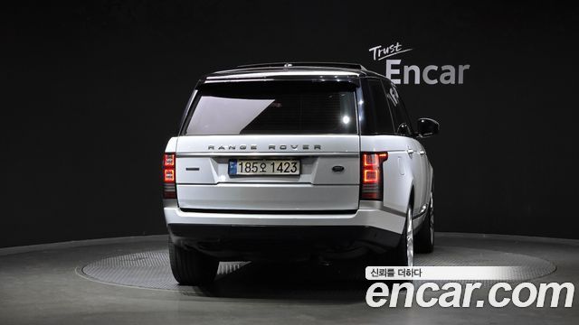 Land Rover Range Rover 4.4 SDV8 AB DIESEL — пробег 143 962 км — фото 4 из 5