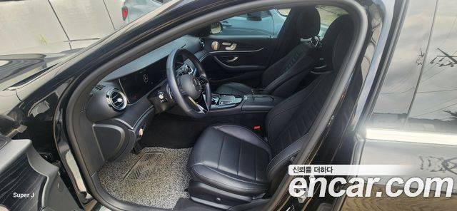 Mercedes-Benz E-Class E250 Avantgarde — пробег 22 500 км — фото 2 из 5