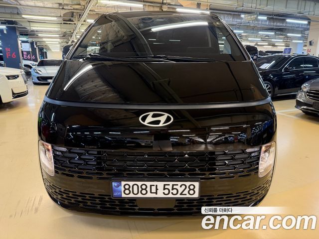 Hyundai Staria L3.5 Cargo 3-Seater Modern — пробег 23 000 км — фото 3 из 5