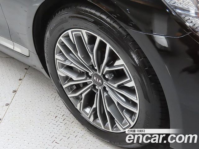 Kia K9 из Кореи Encar