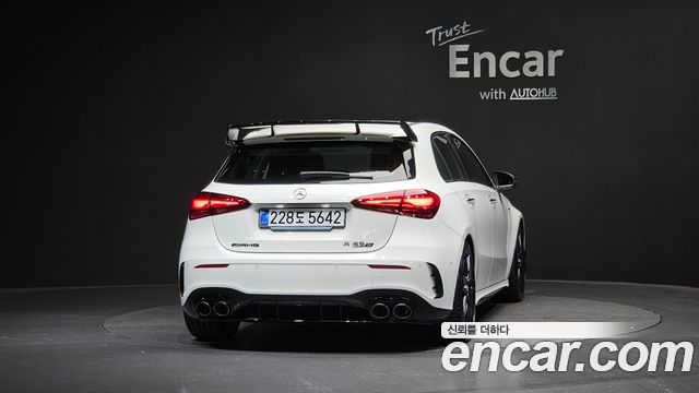 Mercedes-Benz A-Class AMG A45 S 4MATIC+ Hatchback — пробег 35 км — фото 4 из 5