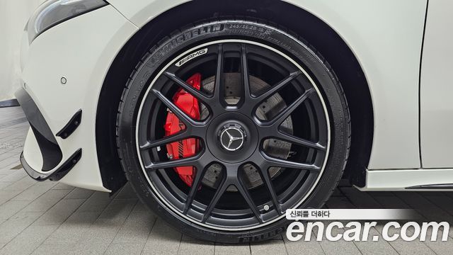 Mercedes-Benz A-Class AMG A45 S 4MATIC+ Hatchback — пробег 35 км — фото 5 из 5