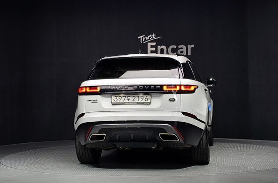 Land Rover Range Rover Velar 3.0 D300 R-Dynamic HSE — пробег 74 899 км — фото 4 из 5