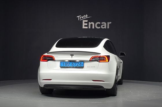 Tesla Model 3 Long Range AWD — пробег 128 056 км — фото 4 из 5